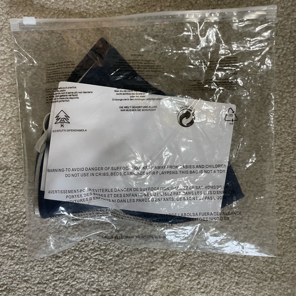 Bucket hat - Picture 2 of 6